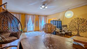 TREE House-Old Town Brașov