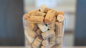 Modern & Bright 2 BDR Apartment by LovelyStay