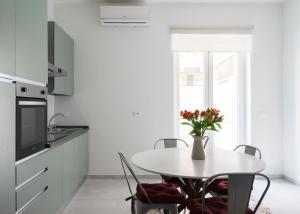 @uRhOME - Luxury Accommodation