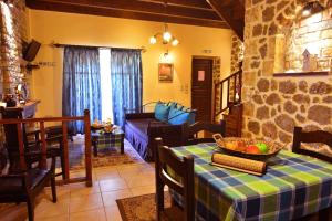 Filiantra Suites Orini-Korinthia Greece