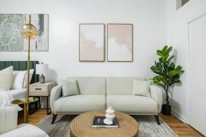 74-1A New Studio in Prime UWS - GYM In Building