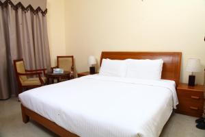 Dream Palace Hotel