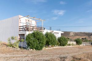 Julias Holiday House