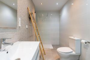 San Isidoro Olehousing