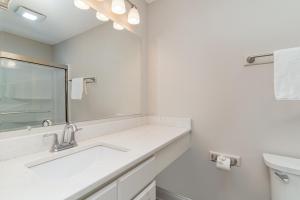 311B - True Beachfront w Private Walkway and Pool