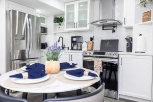 French Charm in Brampton 2 Bdrm Apt