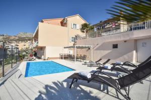 Ferienhaus mit Privatpool für 12 Personen ca 280 qm in Split-Kucine, Dalmatien Mosor 