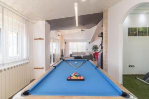 Ferienhaus mit Privatpool für 18 Personen ca 400 qm in Valtura, Istrien Südküste von Istrien