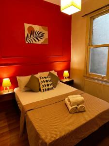 Apartment in Great Location in Kadıkoy Seaside w. Amazing Shared Terrace