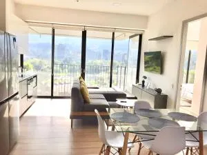 Qorner!!! Apto de Lujo con Vista a la Carolina!!! - Hacienda Carolina