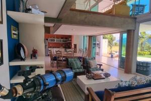 Casa inteira com vista para o Mar a 80 Mt da Praia