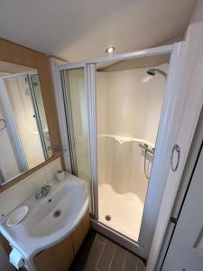 6 berth Waterside Ingoldmells D1 SANTANAVAN 5