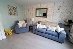 In Our Liverpool Home Sleeps 5 in 2 Double & 1 Single Bedrooms - Wavertree