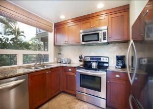 Island paradise w ac- kbv37G4- Sullivan