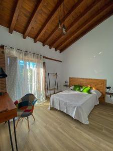 Apartamentos La Casa De Allá 2 - 3hvězdičkové hotely ve městě Santillana del Mar