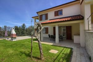 Ferienhaus mit Privatpool für 20 Personen ca 400 qm in Banjole, Istrien Istrische Riviera