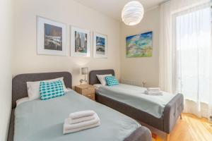 Premium Penthouse E51 3 Schlafzimmer 2 Bäder 103qm PARKING FREE