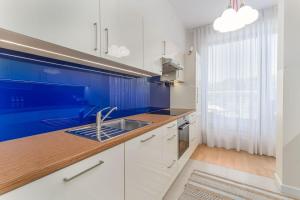 Premium Penthouse E51 3 Schlafzimmer 2 Bäder 103qm PARKING FREE