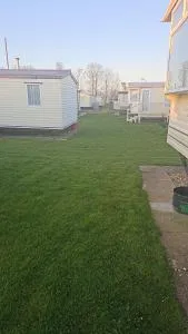 4 berth caravan - Winthorpe