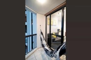 Apartamento Completo Business Comfort Home Office,Ar condicionado Quente e Frio, Estação de Trabalho, 7 min do Consulado Americano, WiFi 500MB