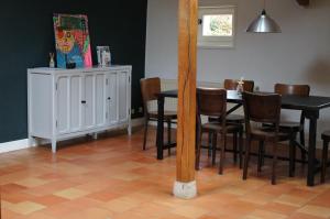 Maisons de vacances Guest house avec vue sur 2 hectares : photos des chambres