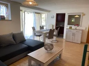 Studio-Ferienhaus mit Gartenumzäunung für Hunde - Traitsching