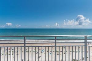 Oceanfront Haven 1BR Direct ocean front with private balcony at The Wyndam Ocean Walk