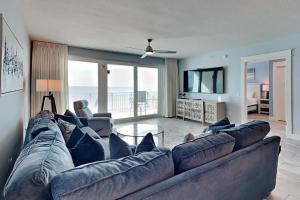 blu #606 Luxury 2 Bd Beachfront Condo