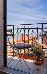 Old Town Seabreeze Residence