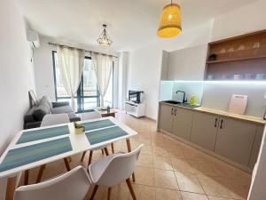 City Beach Apartment