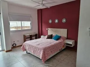 DEPARTAMENTO 1E REFUGIO DEL PARANA Alquiler ZONA PARQUE MITRE FACULTAD DE MEDICINA Y VETERINARIA - كورينتس