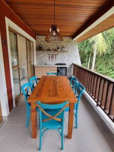 Santorini imbassai,100 m praia menor preço