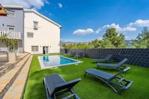 Villa Ivanovi Dvori - 格基卡琳