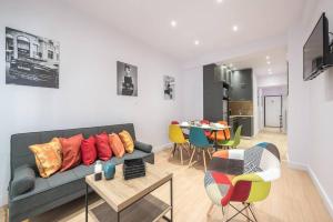 Bright 3bd apt in the historical center of Athens