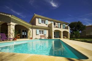 Ferienhaus mit Privatpool für 6 Personen ca 1991 qm in Krmed, Istrien Westküste von Istrien 