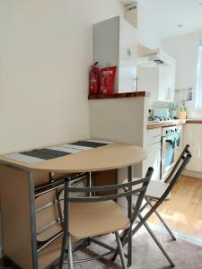 The Relish - ground floor flat in Largs