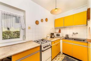 Holiday home in Balatonmariafürdo 45324