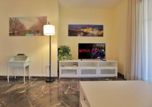 Wavefront Retreat by gms apartamentos