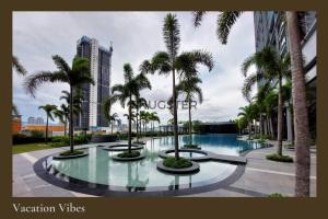 Stunning Pool & the City - 1 mrt stop to TRX