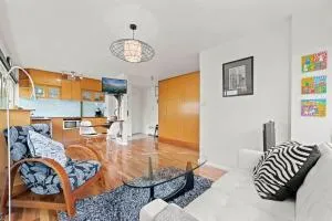 Heart Of The City Minutes from Macleay Street - Potts Point