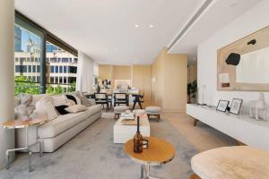 Terrace Boutique in the Heart of The Rocks