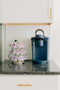 Getaway on Grant heart of Downtown with parking