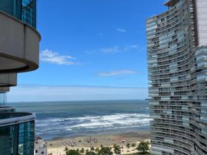 Unique Vista Mar em Santos Ap 2104