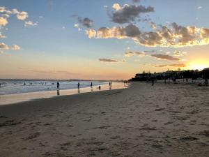 Kings Beach Coast and Glasshouse Views - A