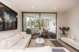 Luxurious Spacious OneBed Apt close to Bondi Beach