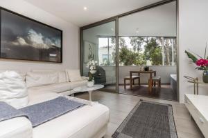 Luxurious Spacious OneBed Apt close to Bondi Beach
