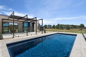 Curlewis Farm - Wallington