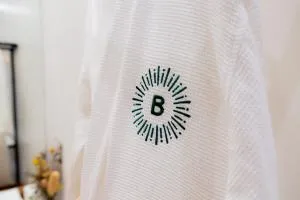 Bahandi Hotel - Catagnan