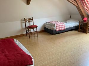 Spacieuse maison au bord de la rivière, proche du Mans, avec équipements modernes, idéale pour familles - FR-1-410-440