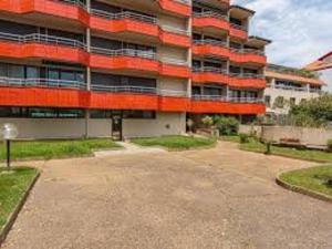 Studio à 30 m de la plage, proche commerces - FR-1-2-440